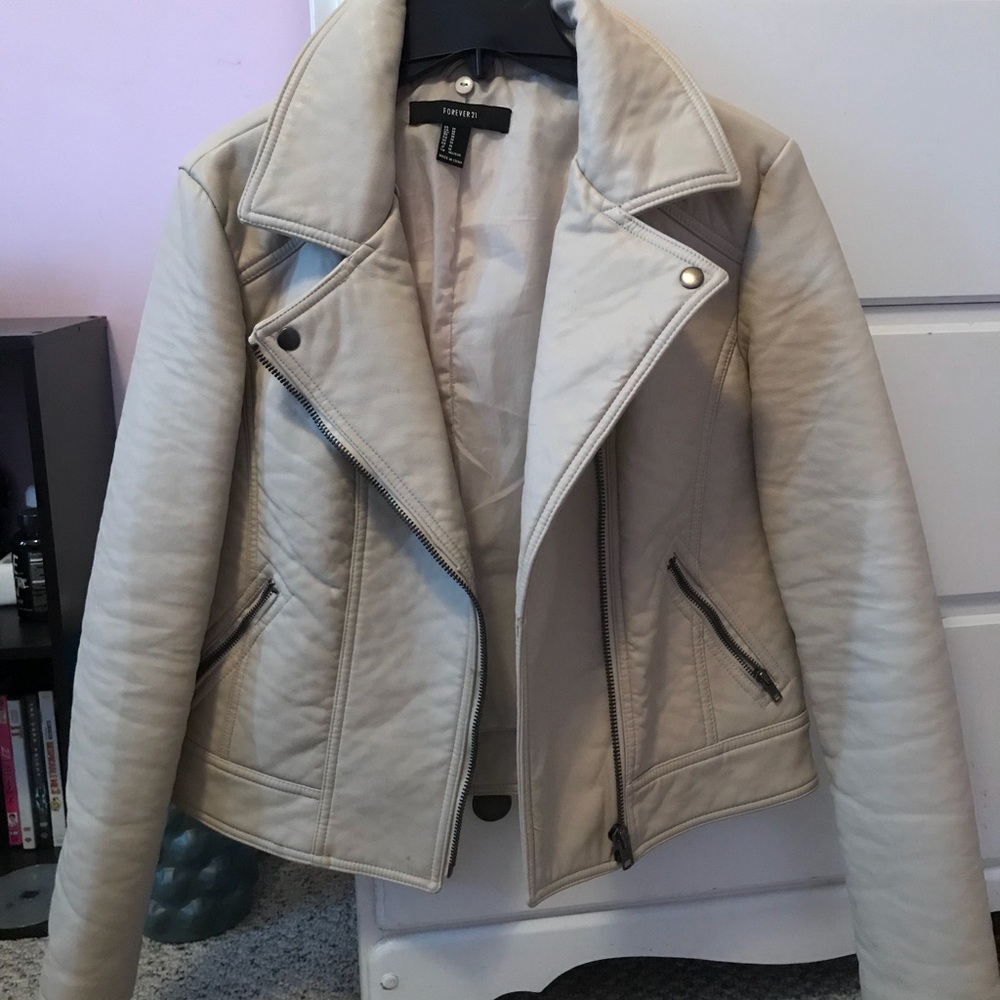 Leather jacket - Picture 2 of 2